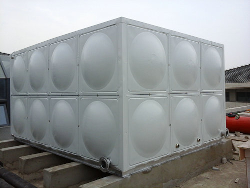 長(zhǎng)途客車須備！不銹鋼水箱的重要性詳解